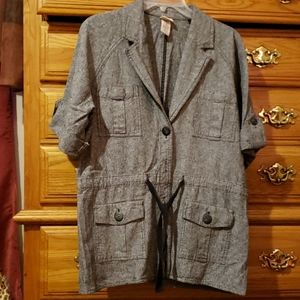 Ladies safari style top, New-never worn.